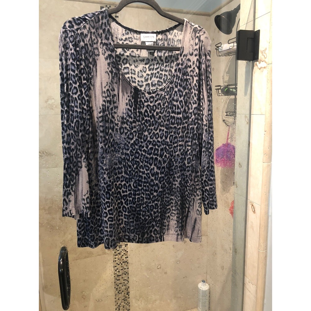 Chicos Travelers Womens 2 Gray Black Blue Animal Print Shirt Top